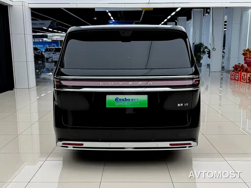 Zhijie Zunjie MPV 2026 Model Mid-Range Edition — фото 12