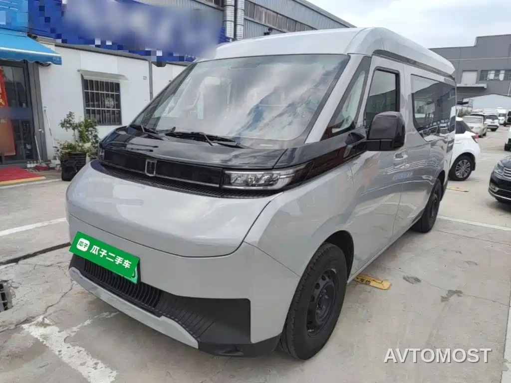 Yuan Cheng Farizon Super VAN 2025 Journey Edition Action Pack 68kWh — фото 1