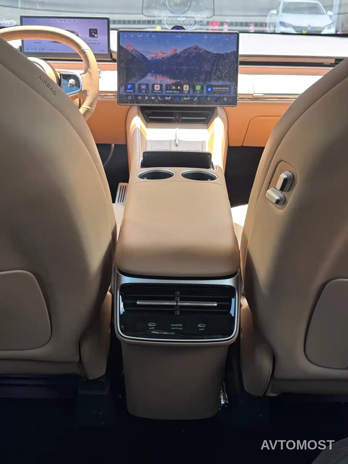 Zhijie Luxeed R7 2025 Extended Range 251km Pro — фото 13