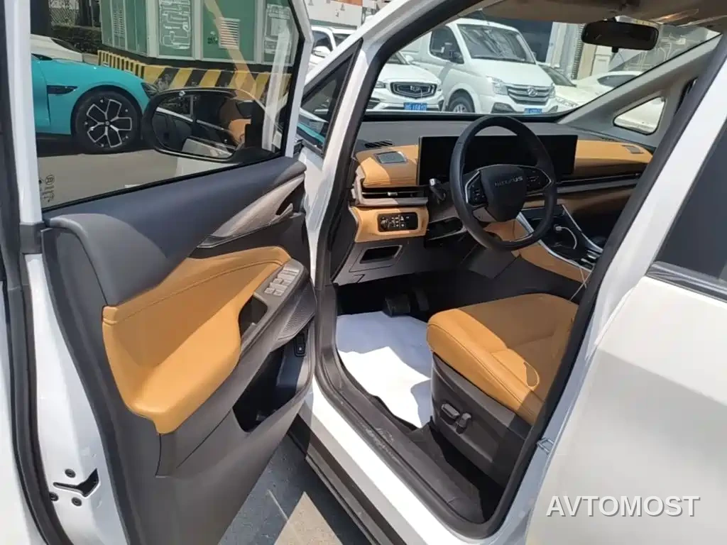 SAIC Maxus G50 PHEV 2025 Pilot Edition — фото 16