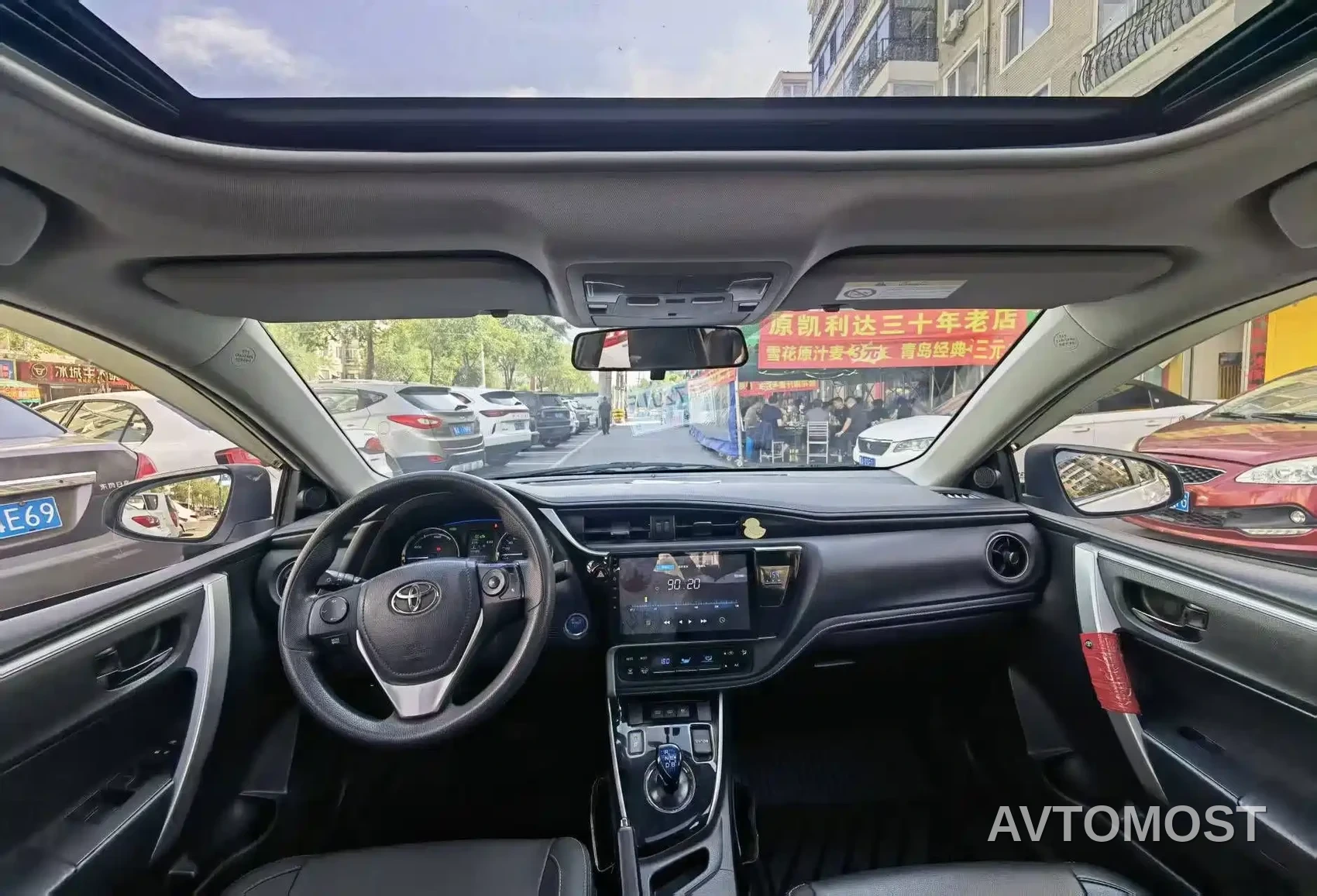 Toyota Corolla Twin Engine E+ 2020 1.8L E-CVT Comfort Edition — фото 7