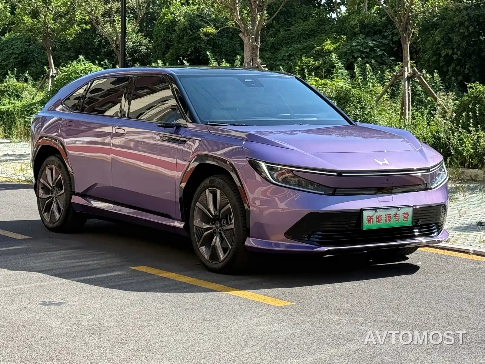 Honda GAC Honda P7 2025 AWD Long Range Max — фото 3