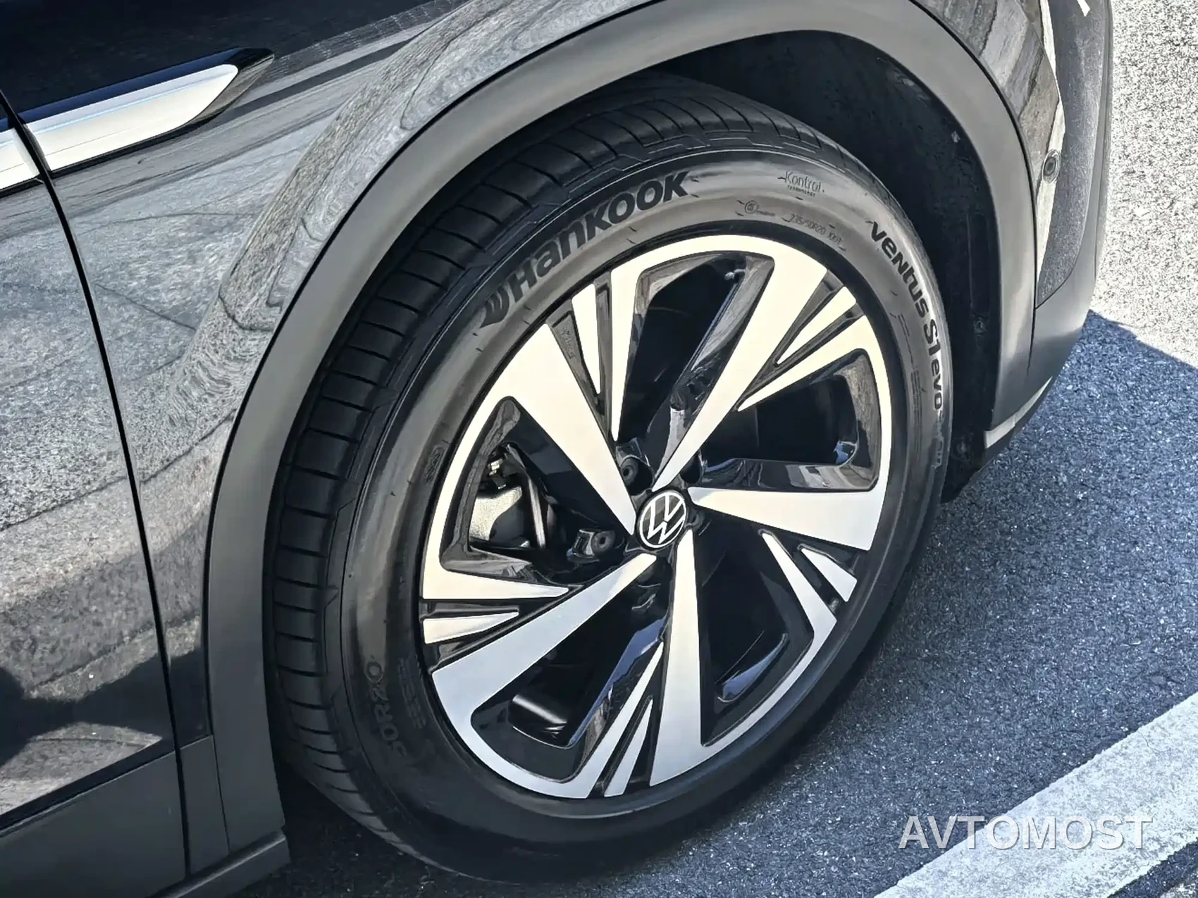 Volkswagen ID.6 CROZZ 2022 Long Range PRO Edition — фото 9