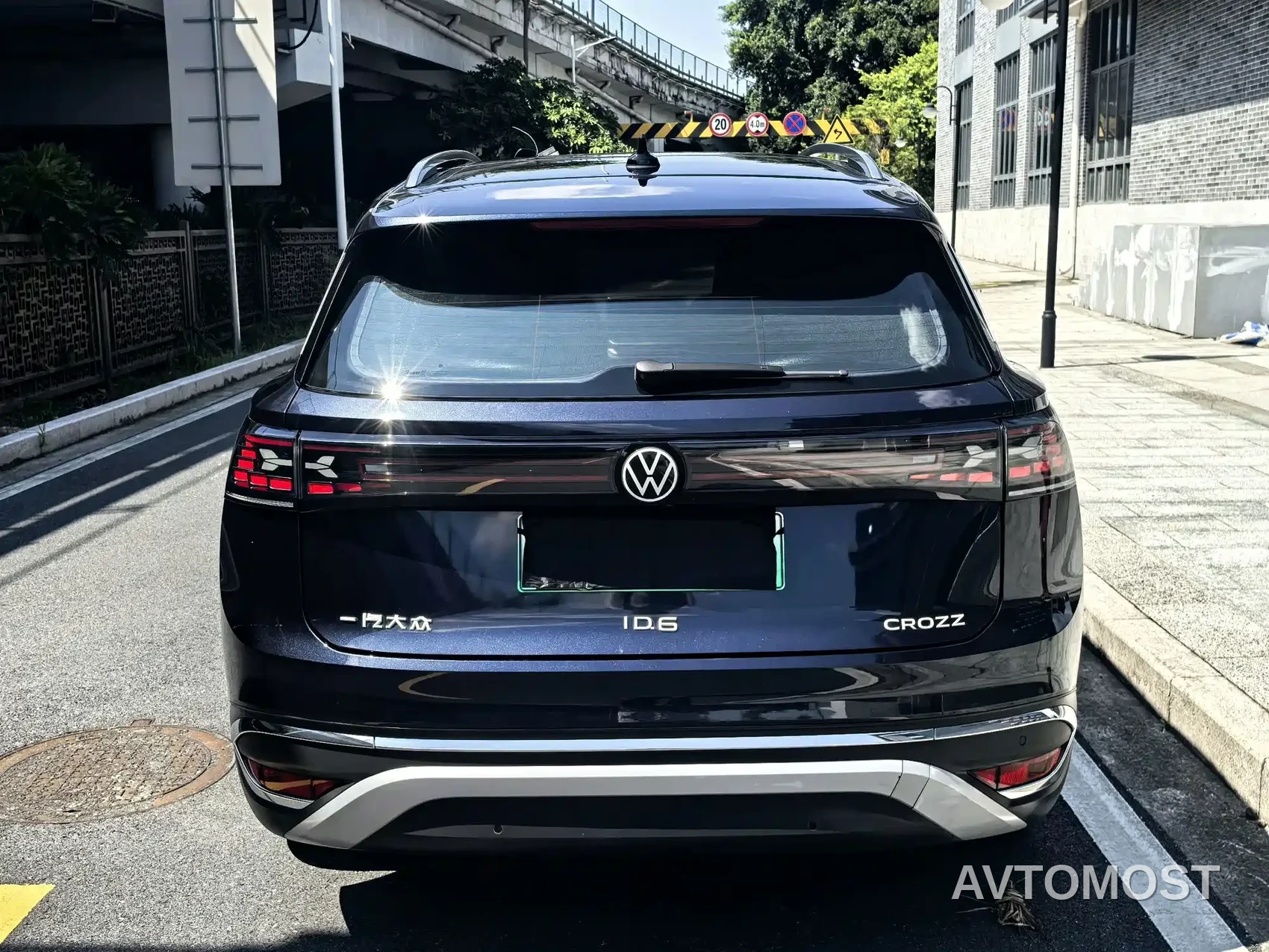 Volkswagen ID.6 CROZZ 2022 Long Range PRO Edition — фото 13