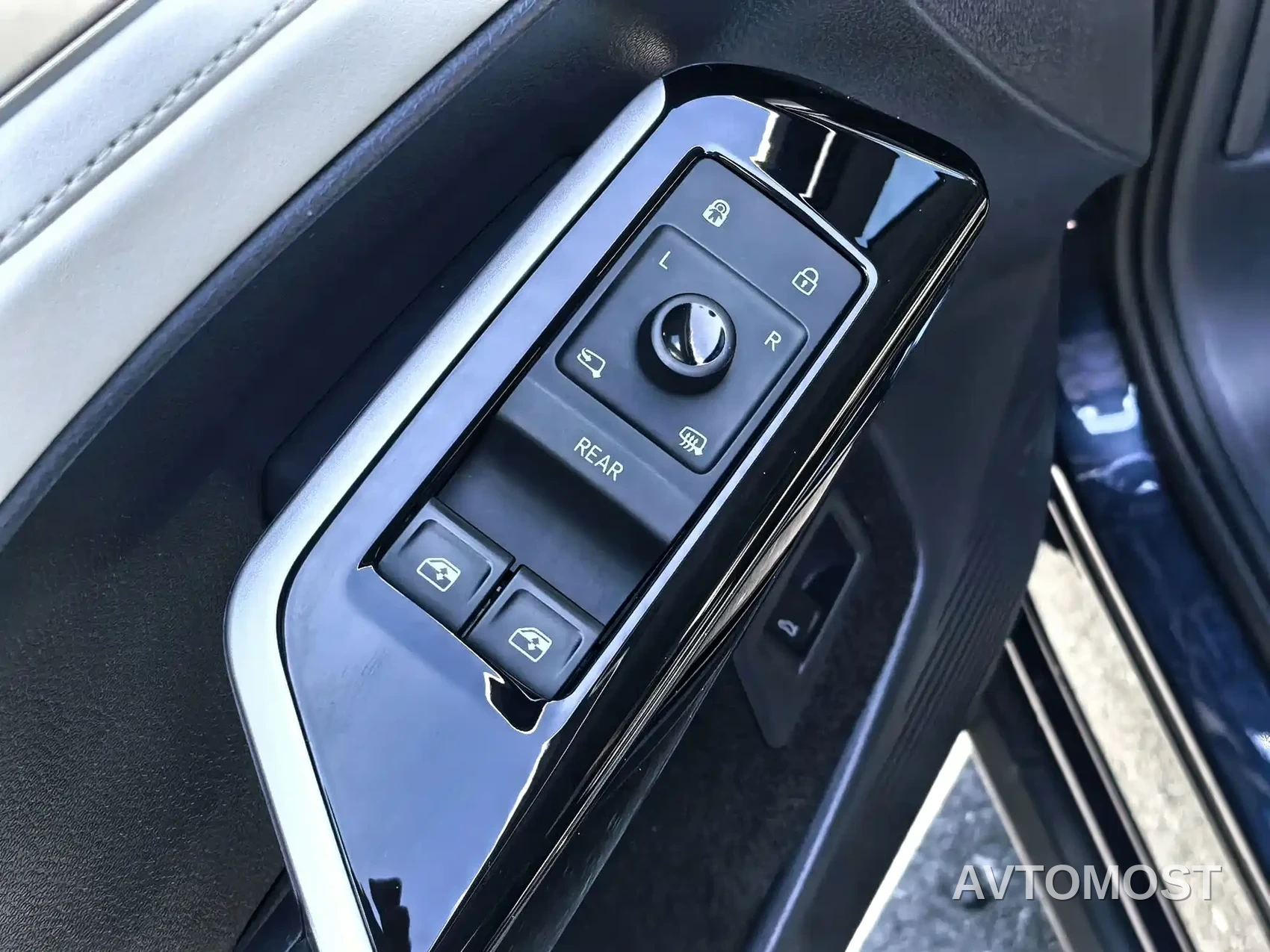 Volkswagen ID.6 CROZZ 2022 Long Range PRO Edition — фото 22