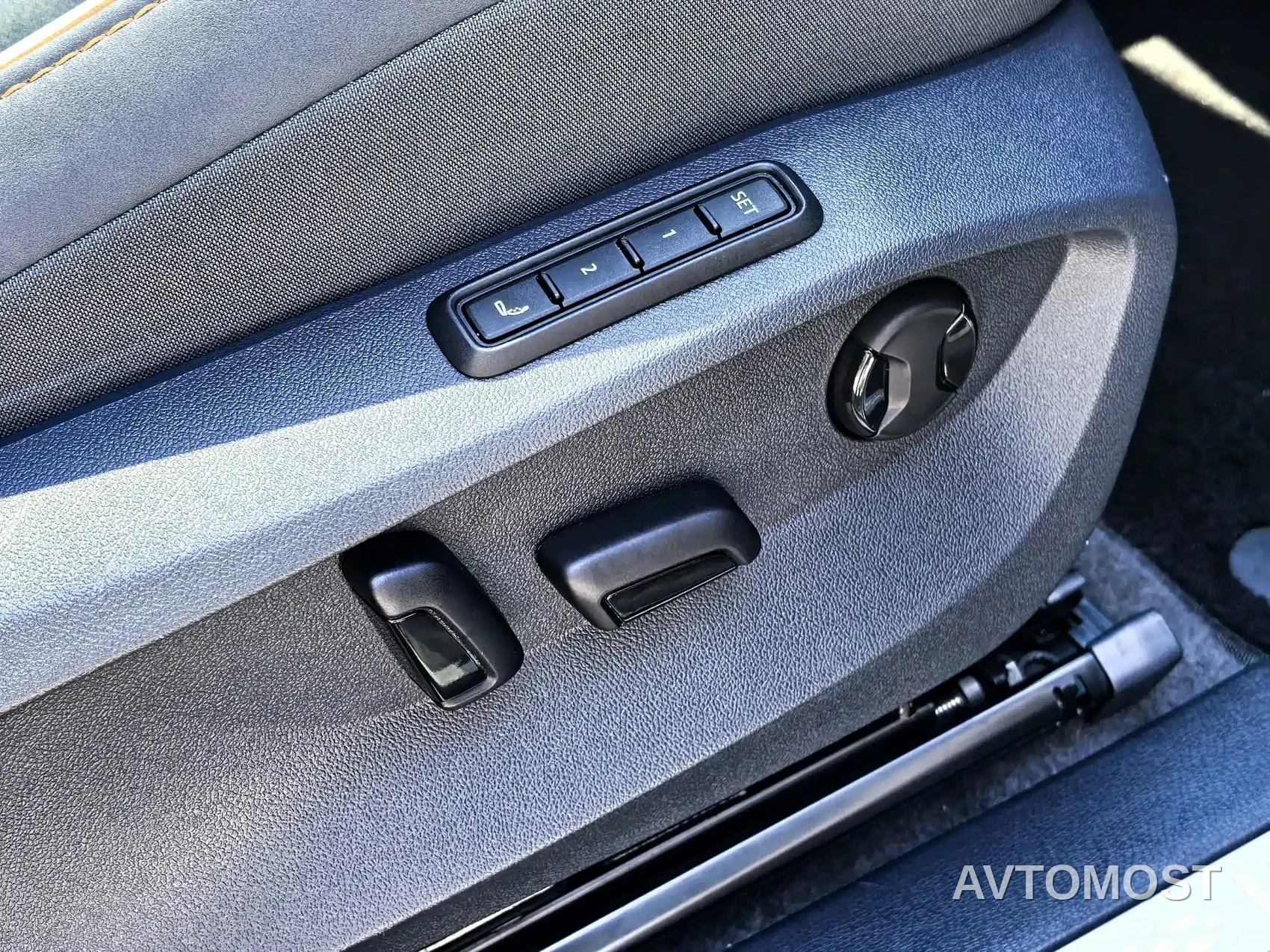 Volkswagen ID.6 CROZZ 2022 Long Range PRO Edition — фото 35