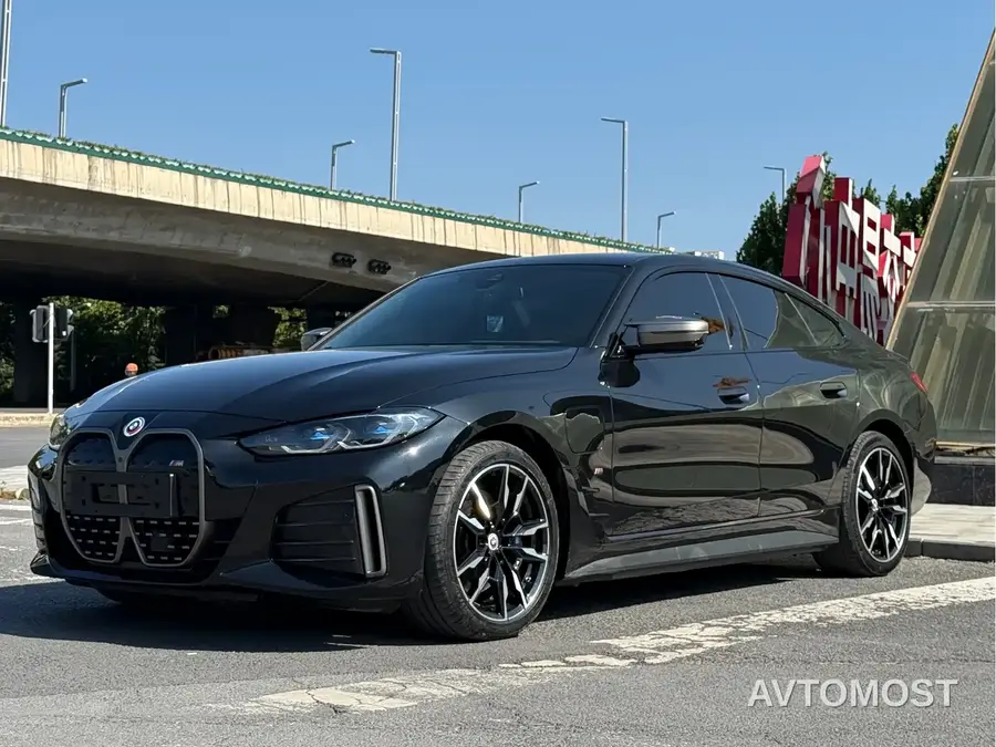 BMW i4 M50 2023 M50