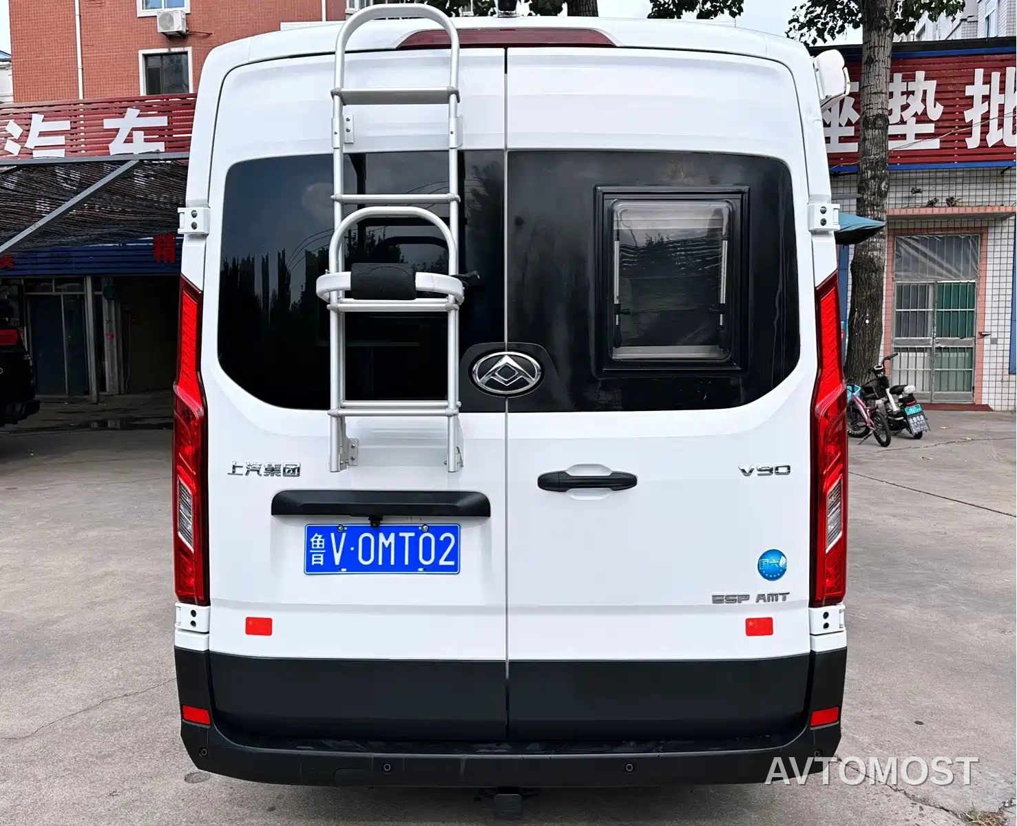 SAIC Maxus V90 RV 2021 2.0T Travel Home V90 Self-Contained Class B RV Luxury Transverse Bed — фото 4