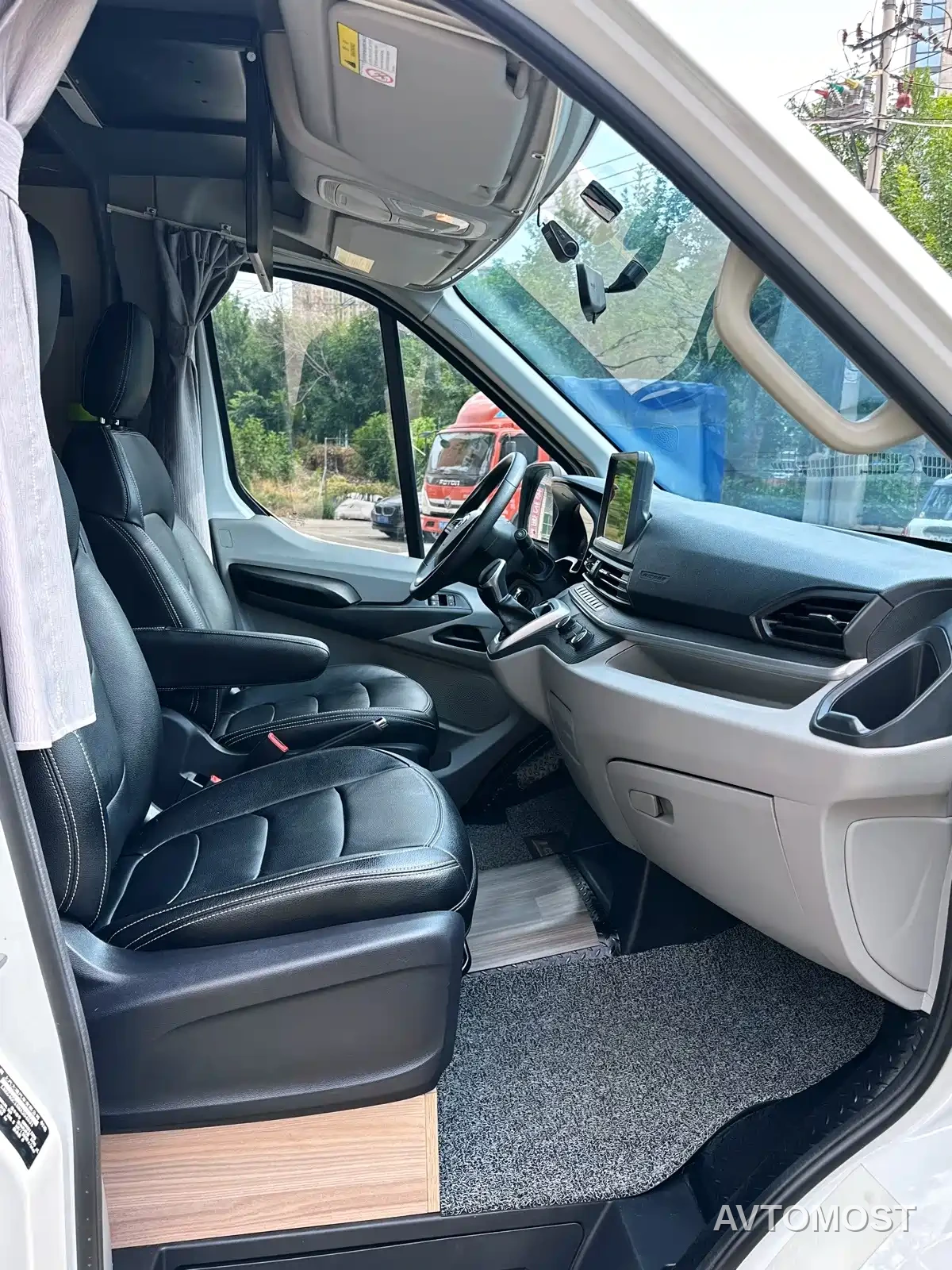 SAIC Maxus V90 RV 2021 2.0T Travel Home V90 Self-Contained Class B RV Luxury Transverse Bed — фото 9