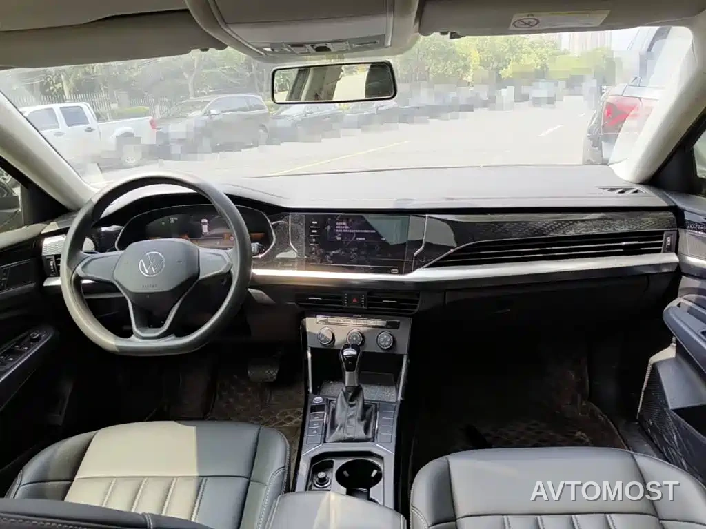 Volkswagen Passat 2022 280TSI Business Edition — фото 12