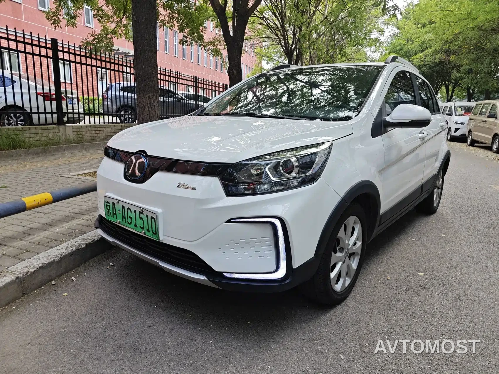 BAIC New Energy EC5 2020 New Fashion Edition — фото 1