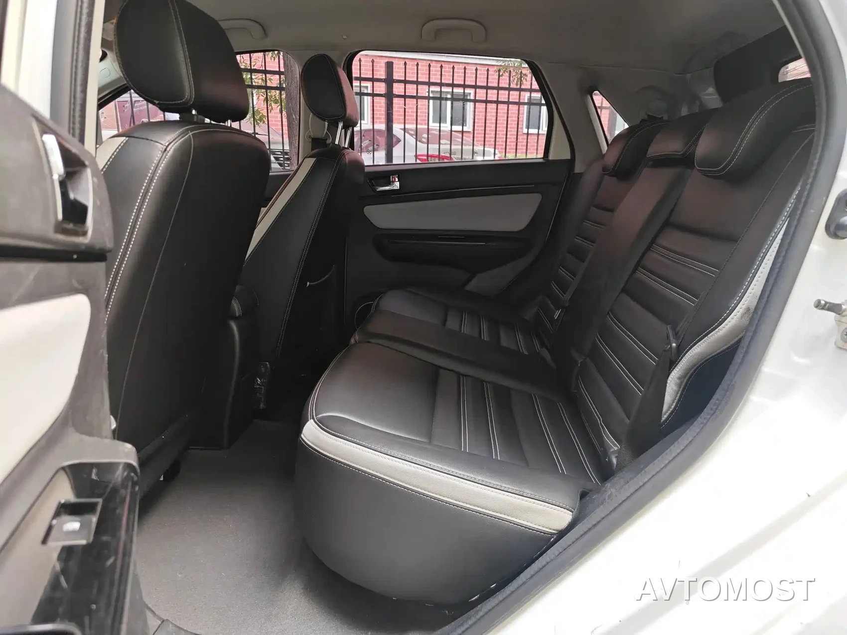 BAIC New Energy EC5 2020 New Fashion Edition — фото 5