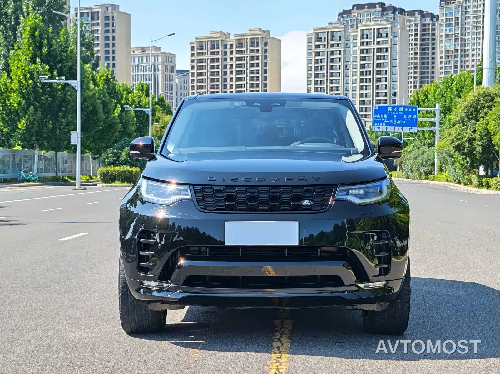 Land Rover Discovery 2024 360PS Dynamic SE — фото 2