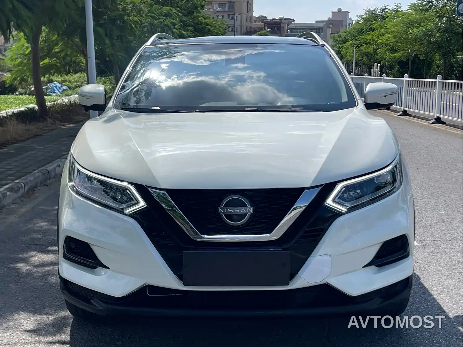 Nissan Qashqai 2023 Model Classic 2.0L CVT XV+ Premium — фото 2
