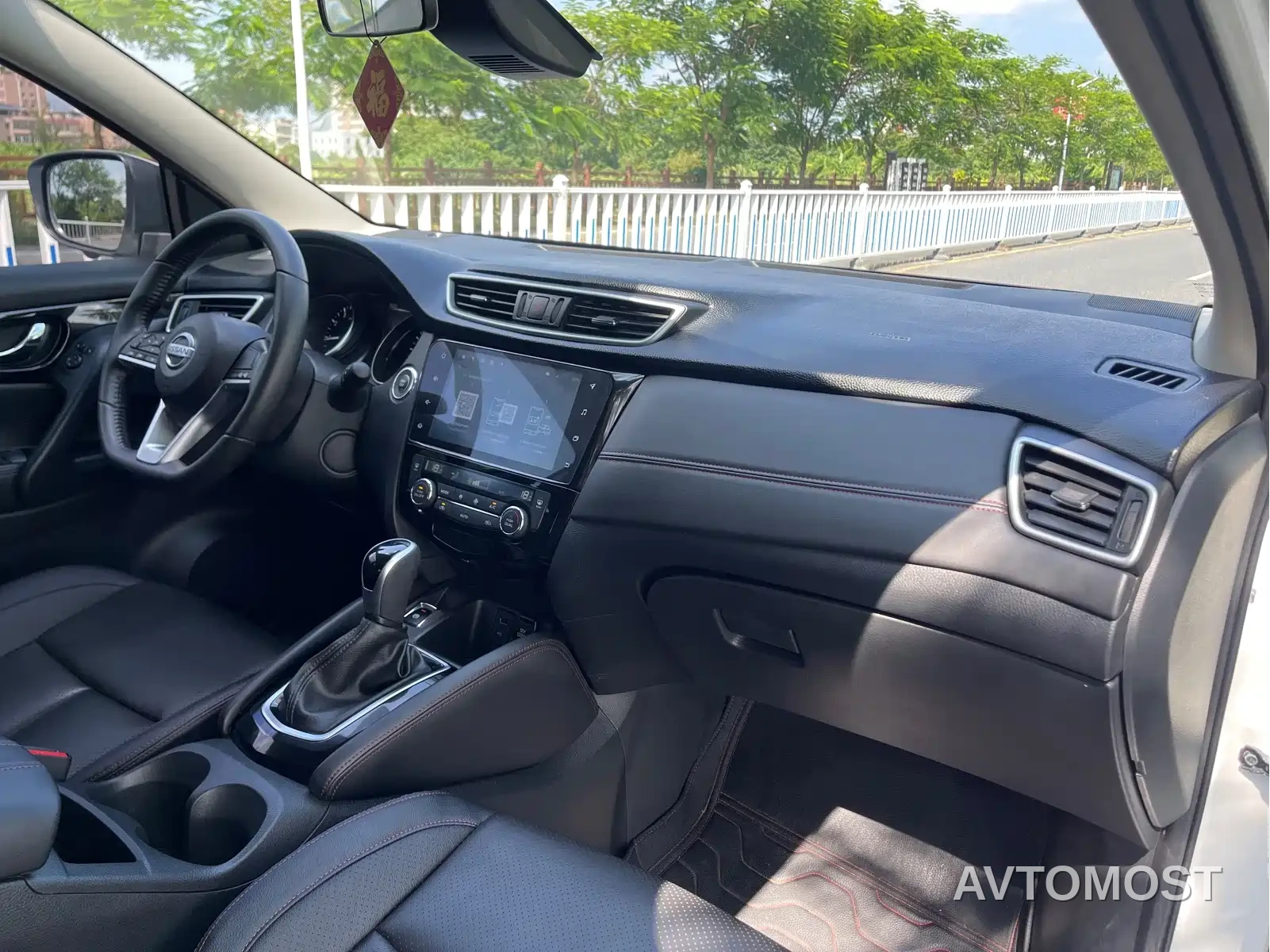 Nissan Qashqai 2023 Model Classic 2.0L CVT XV+ Premium — фото 7