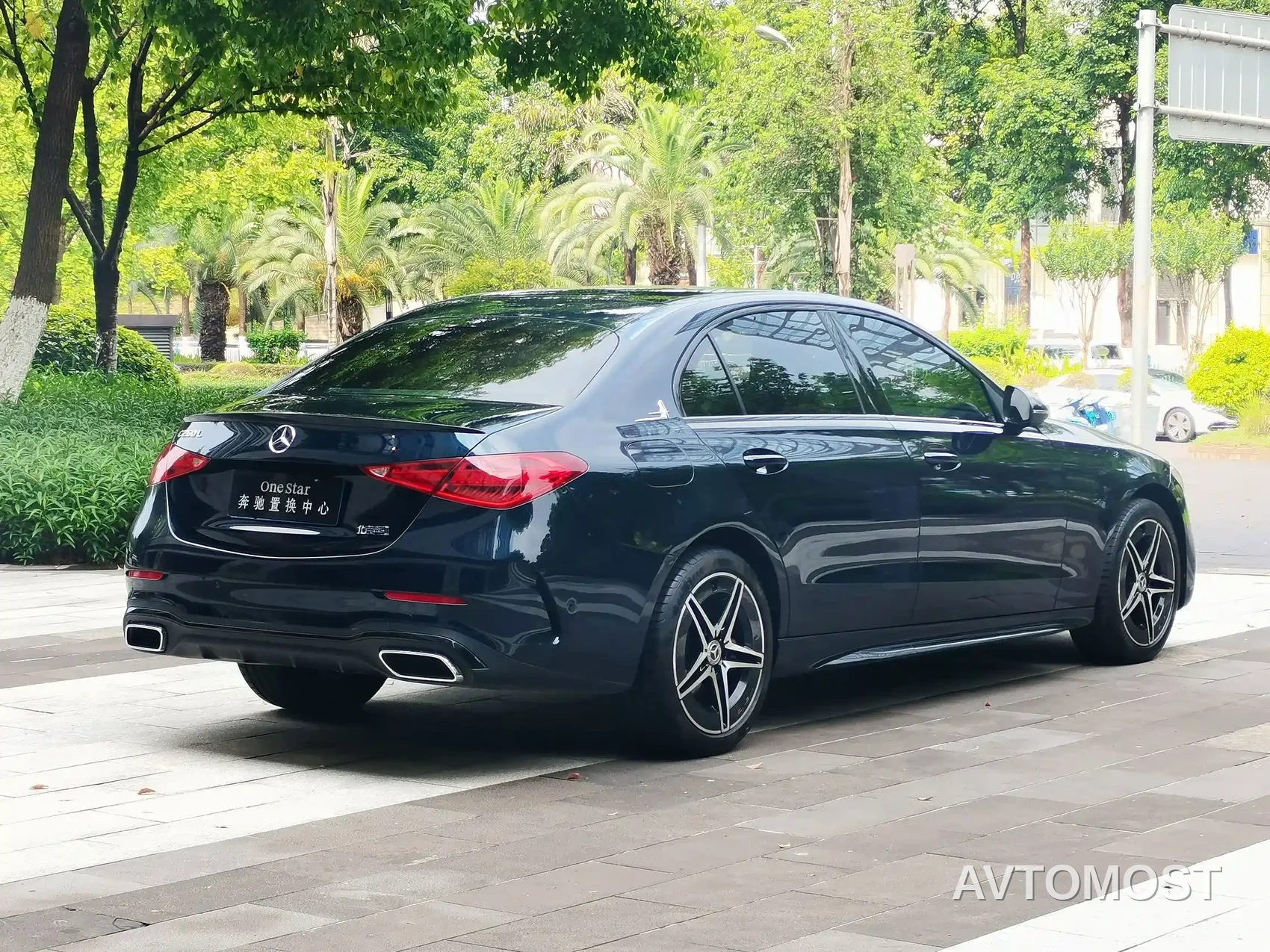 Mercedes-Benz C-Class 2023 C 260 L Night Edition Sport — фото 5