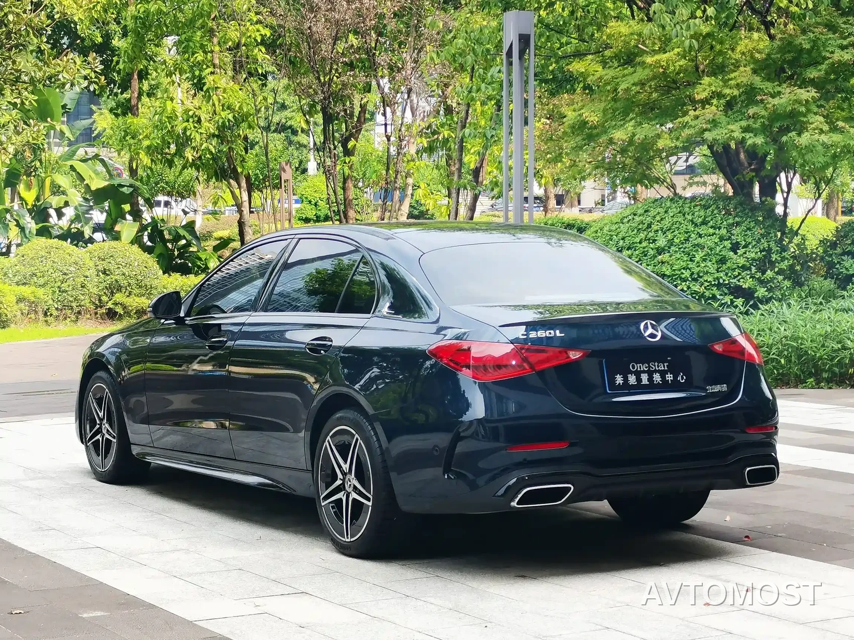 Mercedes-Benz C-Class 2023 C 260 L Night Edition Sport — фото 7