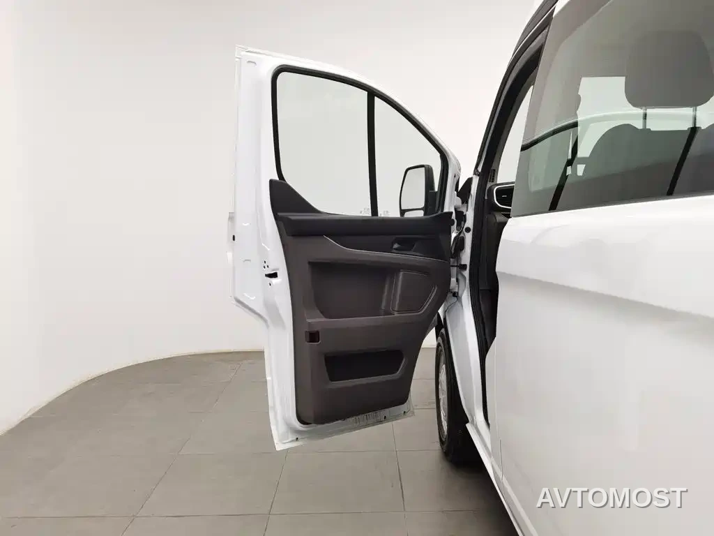 Ford Transit 2023 Model 2.0T Diesel Manual Multi-Purpose Commercial Vehicle Medium Wheelbase Medium Roof 5/6-Seater — фото 8