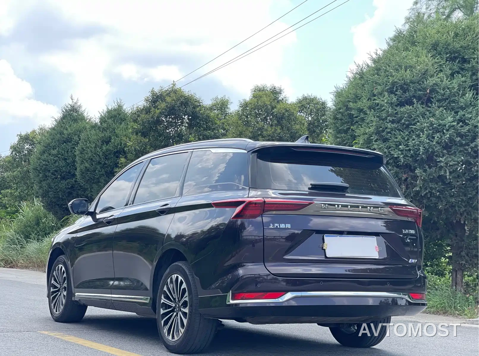 Wuling Victory 2023 2.0L DHT Luxury Edition — фото 5
