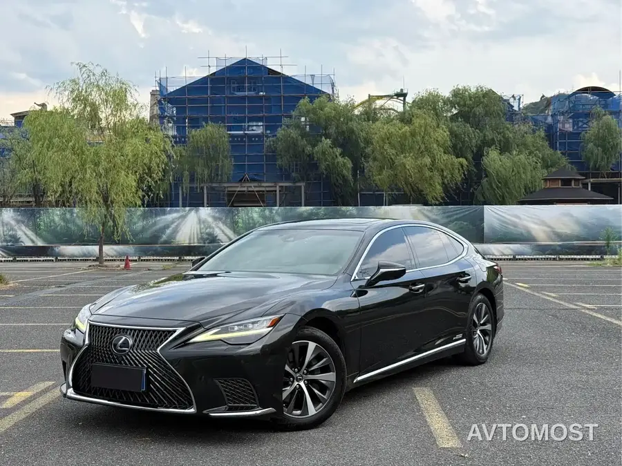 Lexus LS 2020 500h Excellence (China VI)