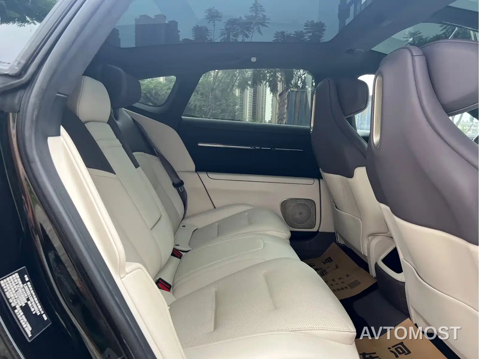 Avatr 12 2023 Model 700 Triple Laser RWD Luxury Edition — фото 5