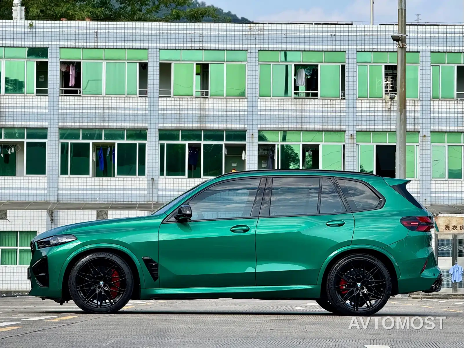 BMW X5 M 2023 Model X5 M Thunder Edition — фото 26