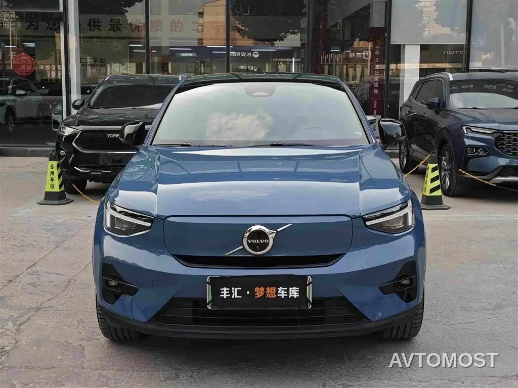 Volvo C40 2022 Long Range Edition PRO — фото 1