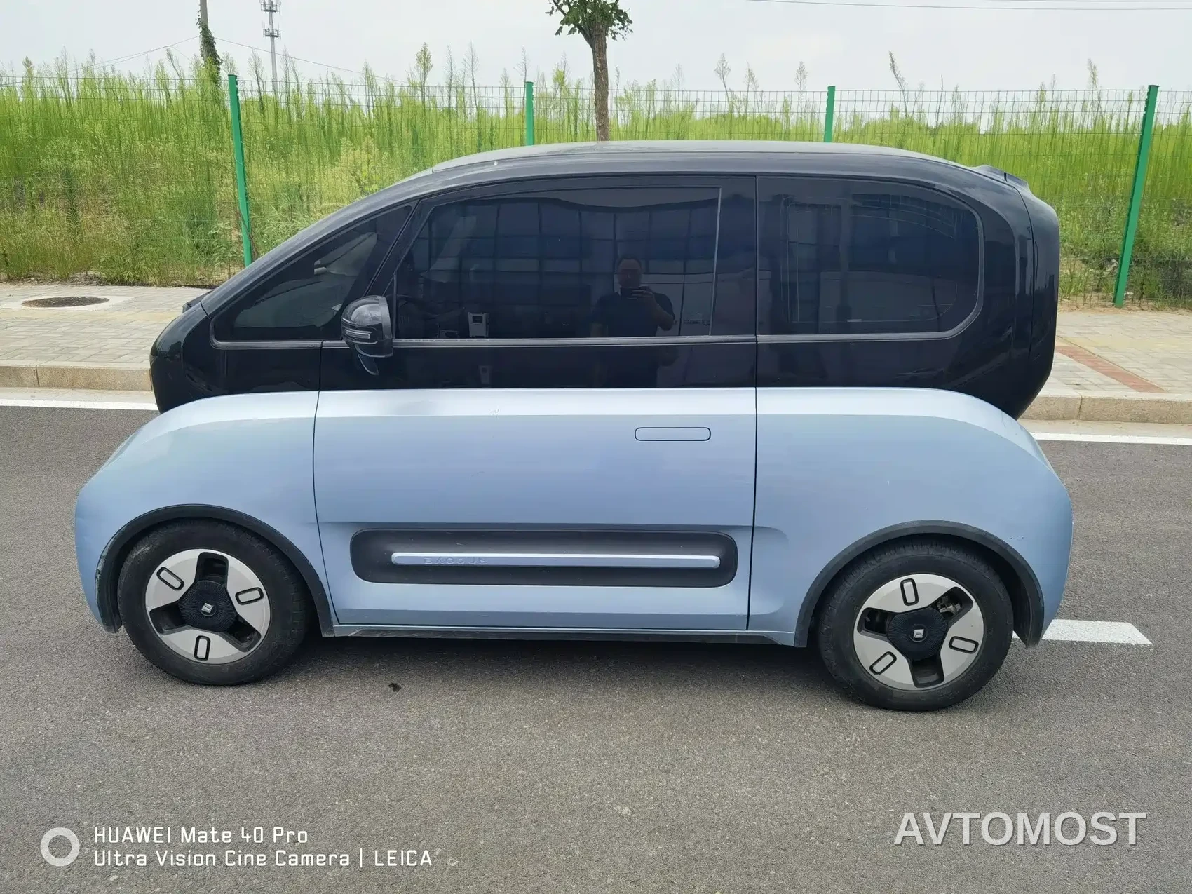 Baojun E300 2020 Plus Stellar Smart Travel Edition — фото 7