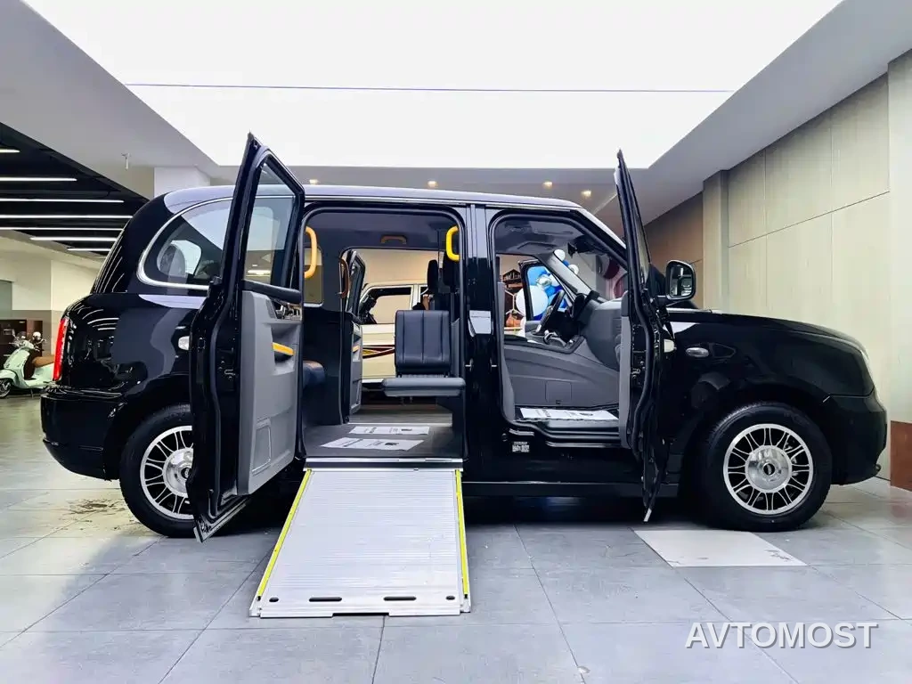 LEVC TX 2023 TX5 Extended Range Travel Edition — фото 12