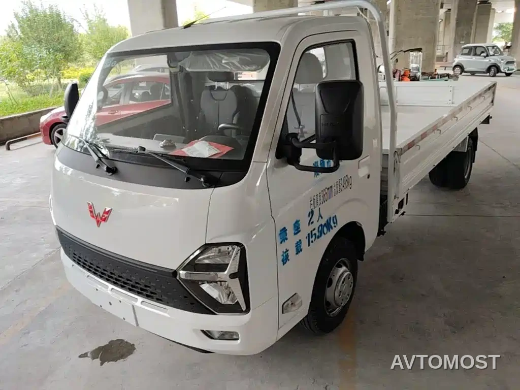 Wuling Longka 2023 2.0L Comfort — фото 1