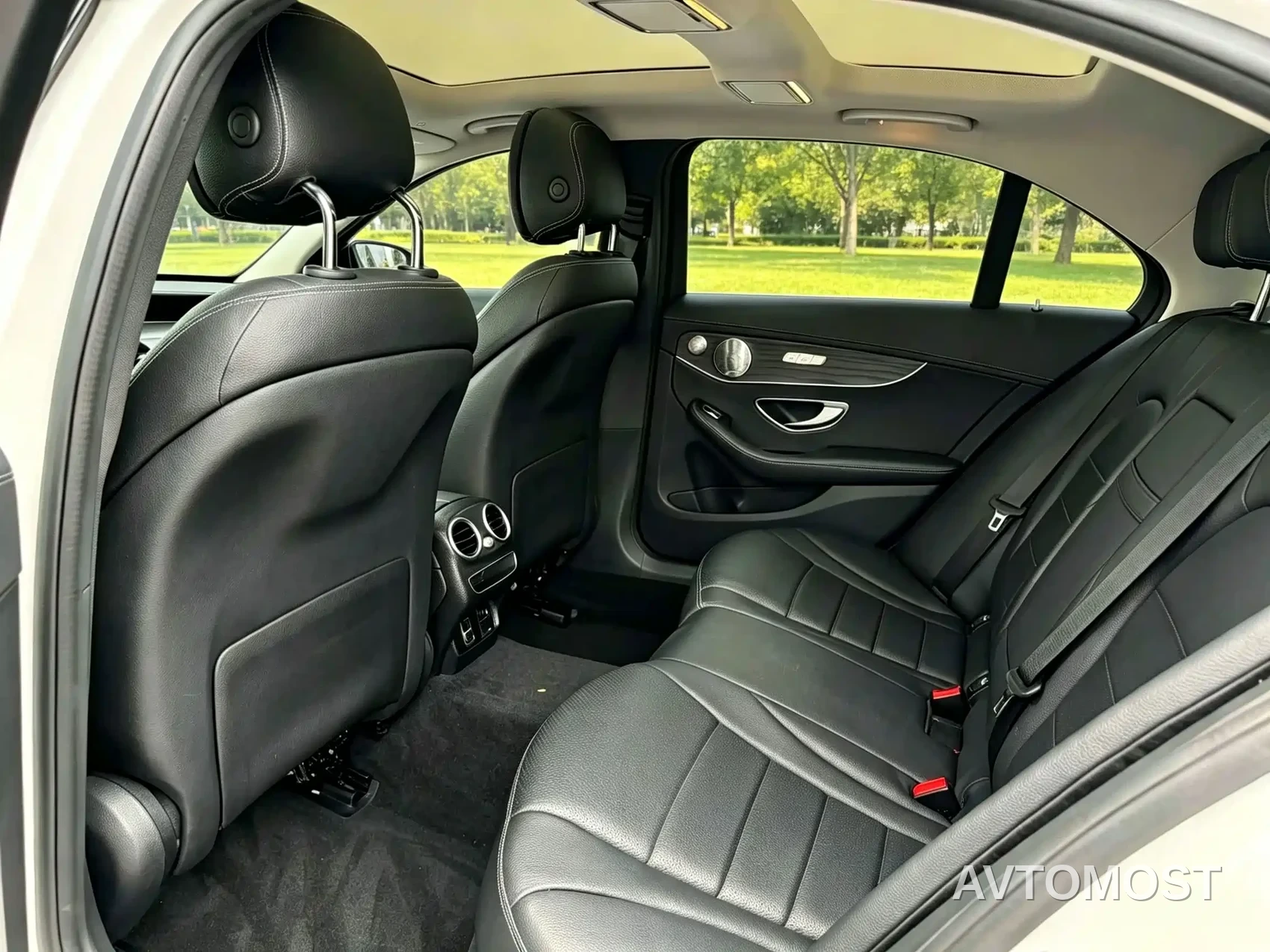 Mercedes-Benz C-Class 2021 C 260 L Sport Starry Exclusive Edition — фото 9