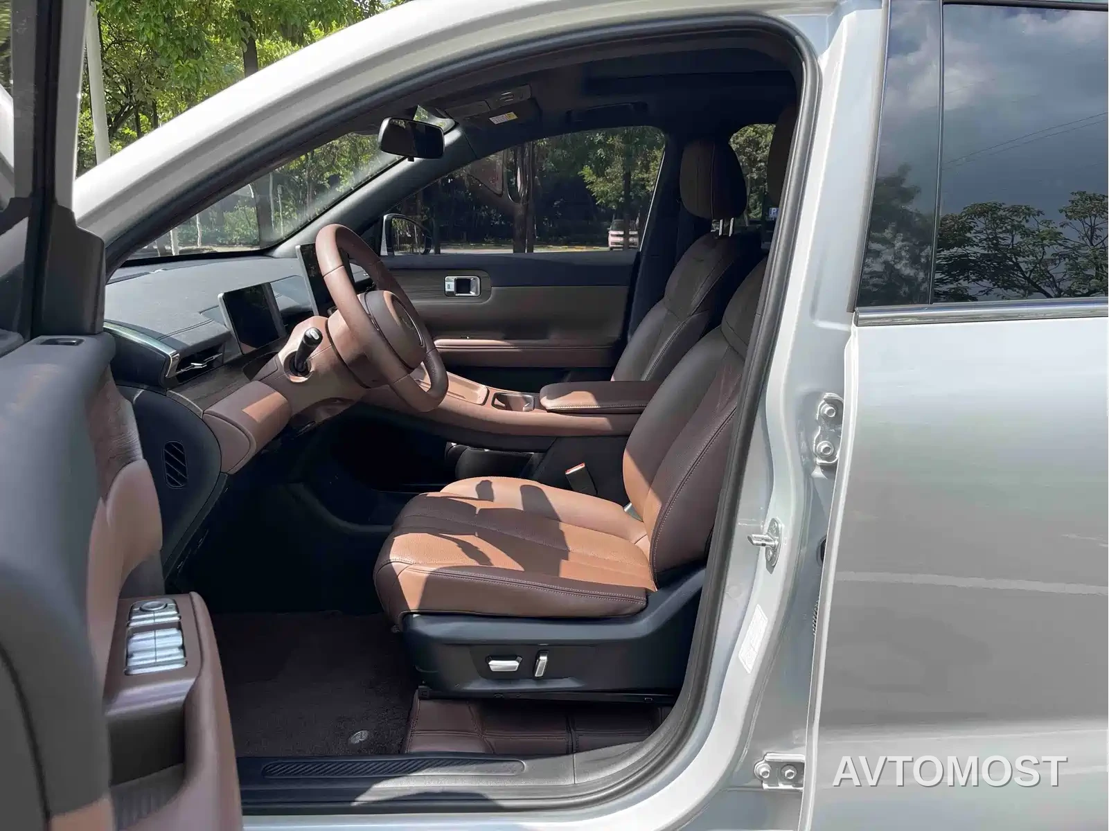Wuling Xingguang S 2024 130km Flagship Model — фото 8
