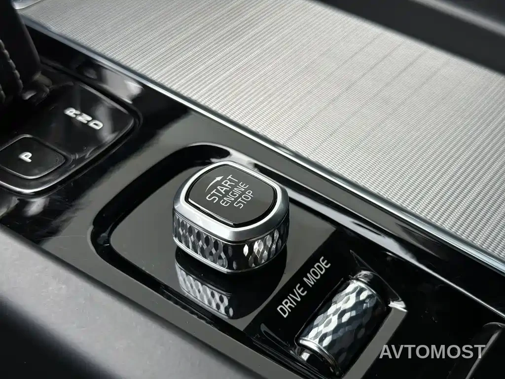 Volvo V60 2021 B5 Zhiyuan Sport Edition — фото 15