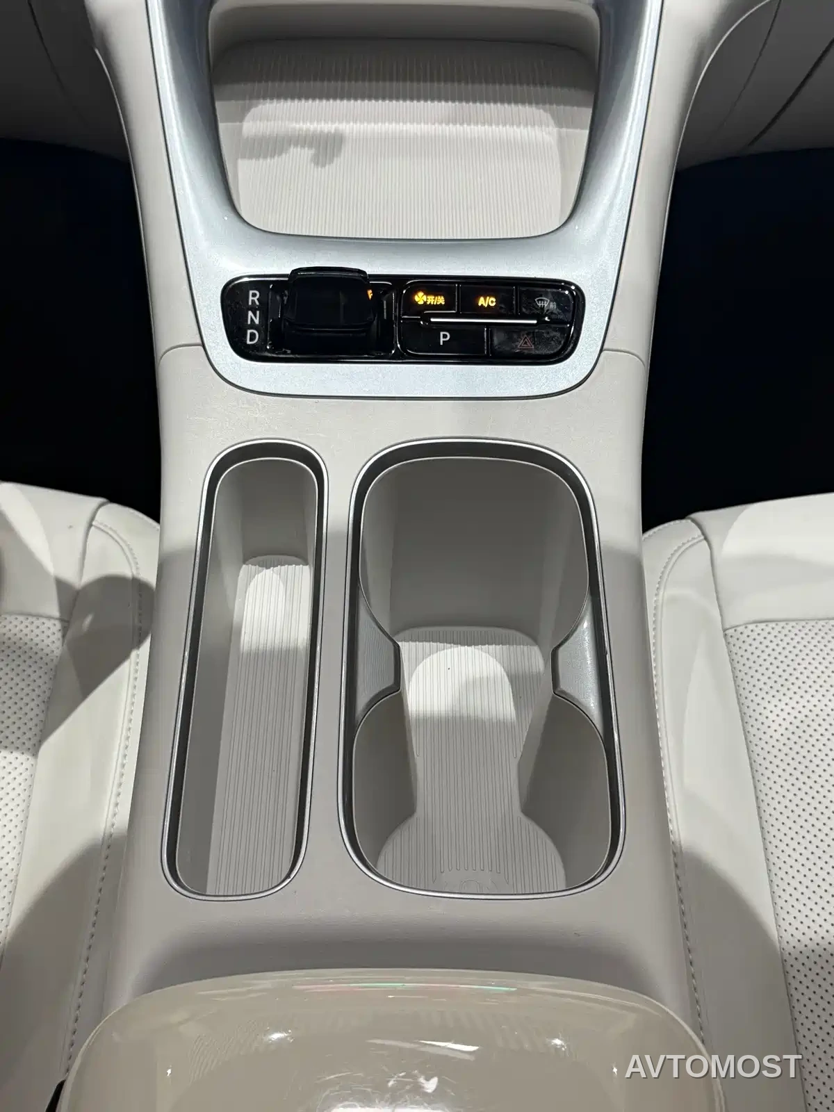 Geely Galaxy Starry Wish 2025 310km Youth Edition — фото 12