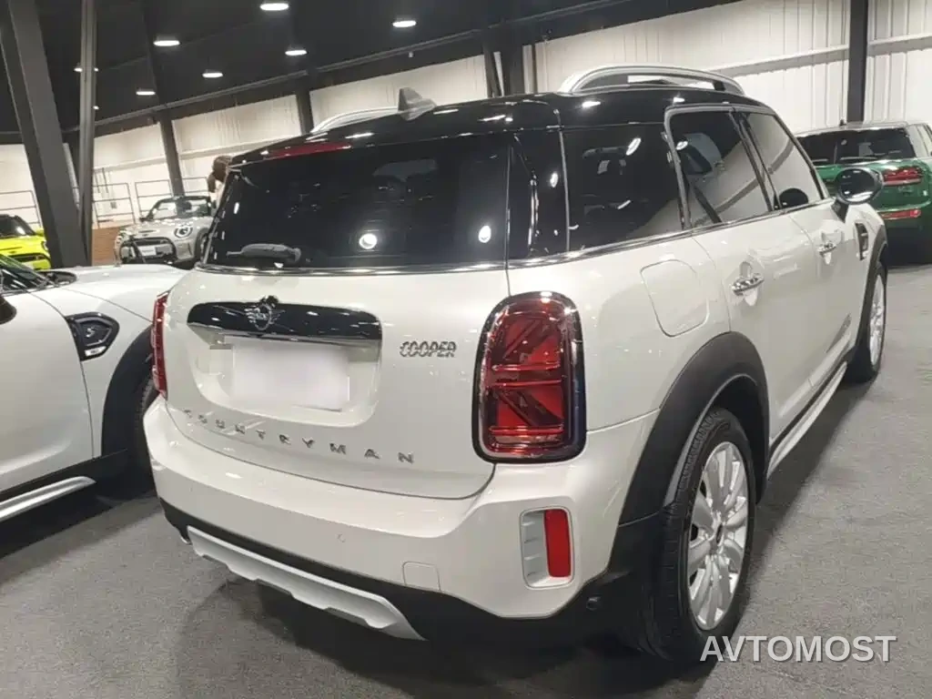 MINI COUNTRYMAN 2022 1.5T COOPER ALL4 Connoisseur — фото 6