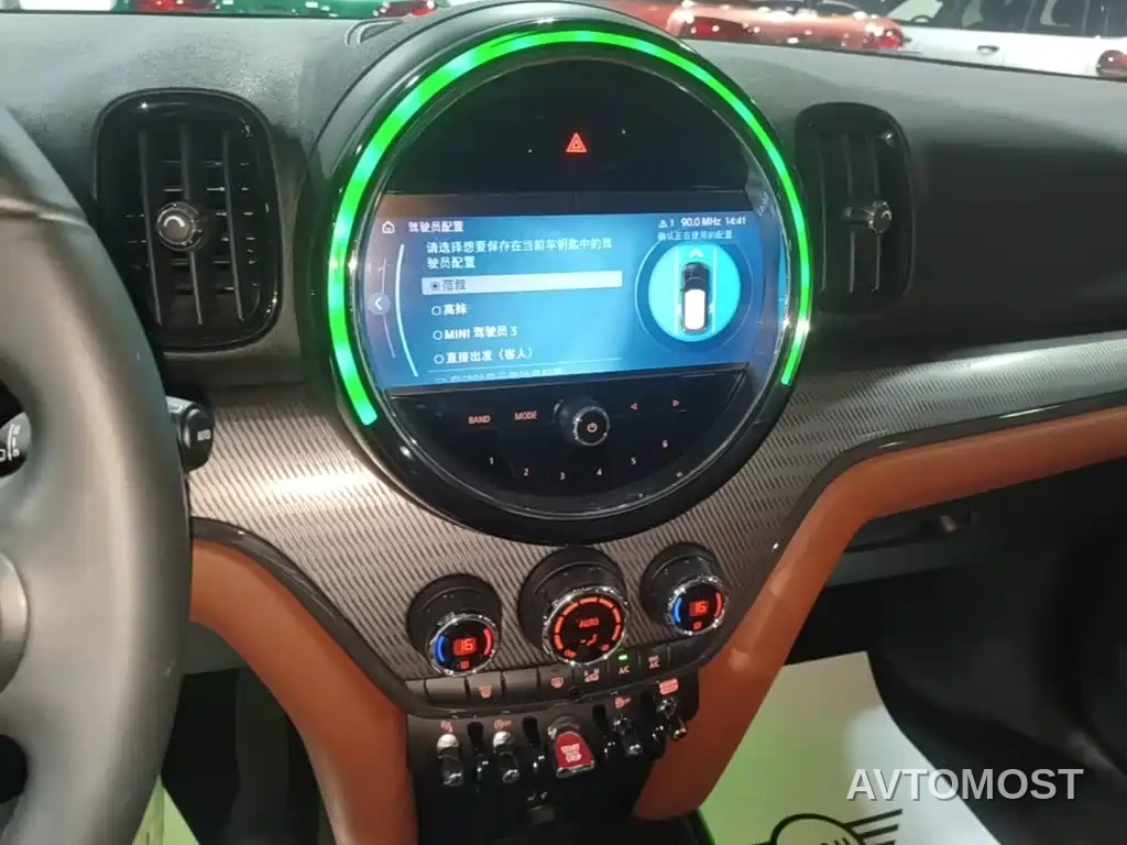 MINI COUNTRYMAN 2022 1.5T COOPER ALL4 Connoisseur — фото 12