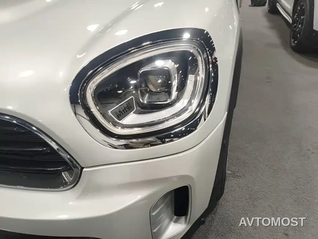 MINI COUNTRYMAN 2022 1.5T COOPER ALL4 Connoisseur — фото 23