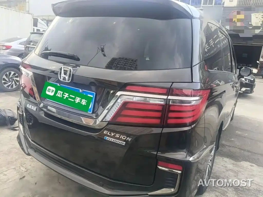 Honda Elysion 2019 2.0L Hybrid Luxury Edition — фото 6
