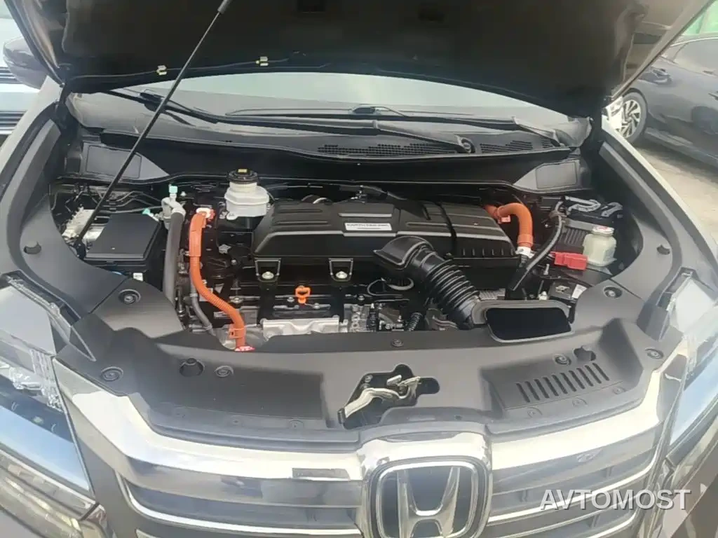 Honda Elysion 2019 2.0L Hybrid Luxury Edition — фото 19