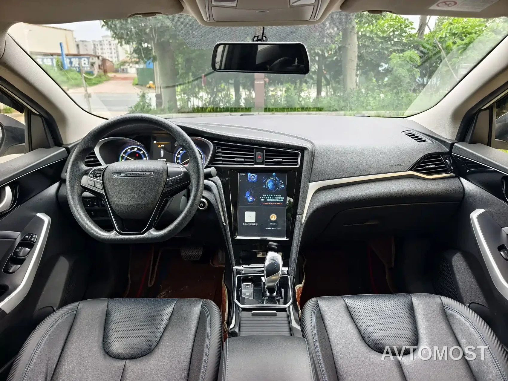 Venucia D60EV 2022 Standard Range Comfort Edition — фото 9