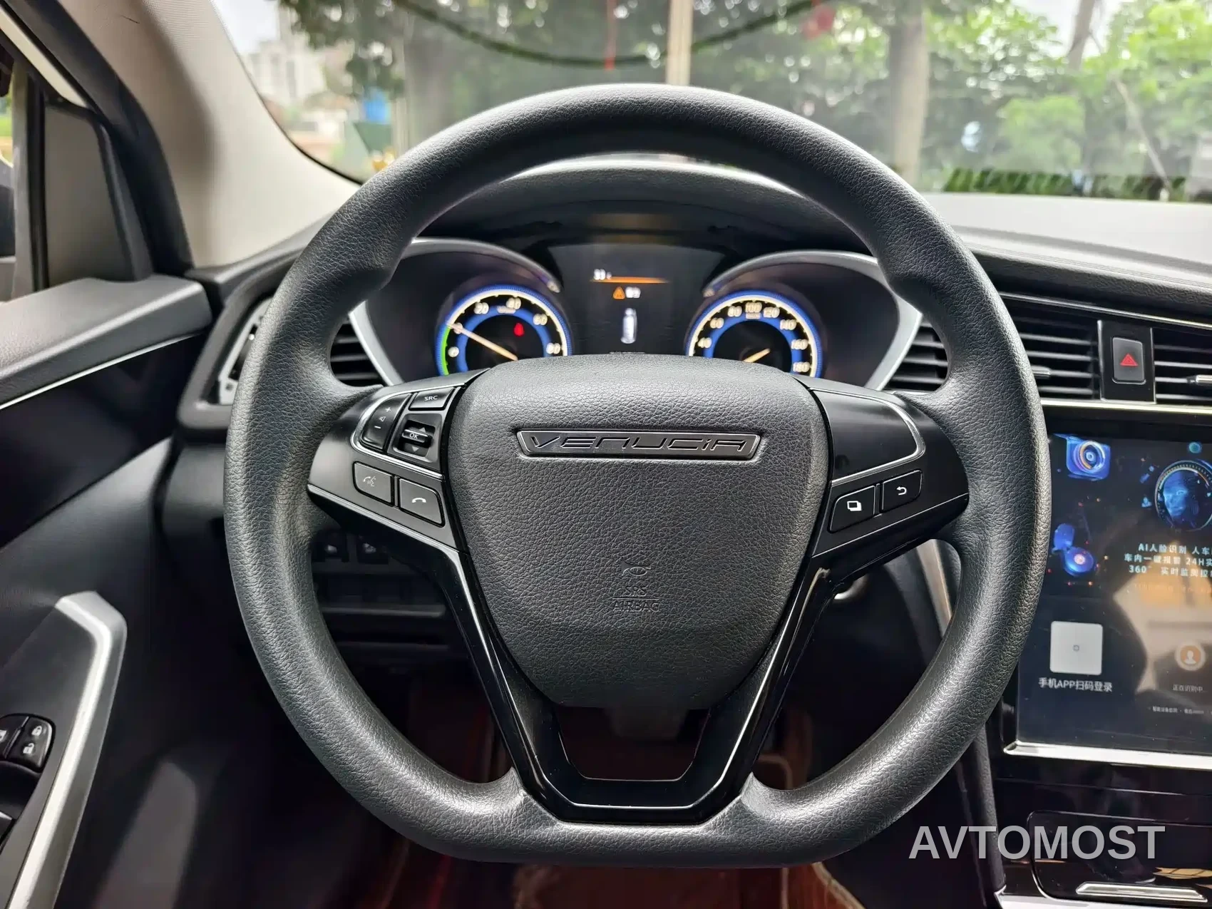Venucia D60EV 2022 Standard Range Comfort Edition — фото 10