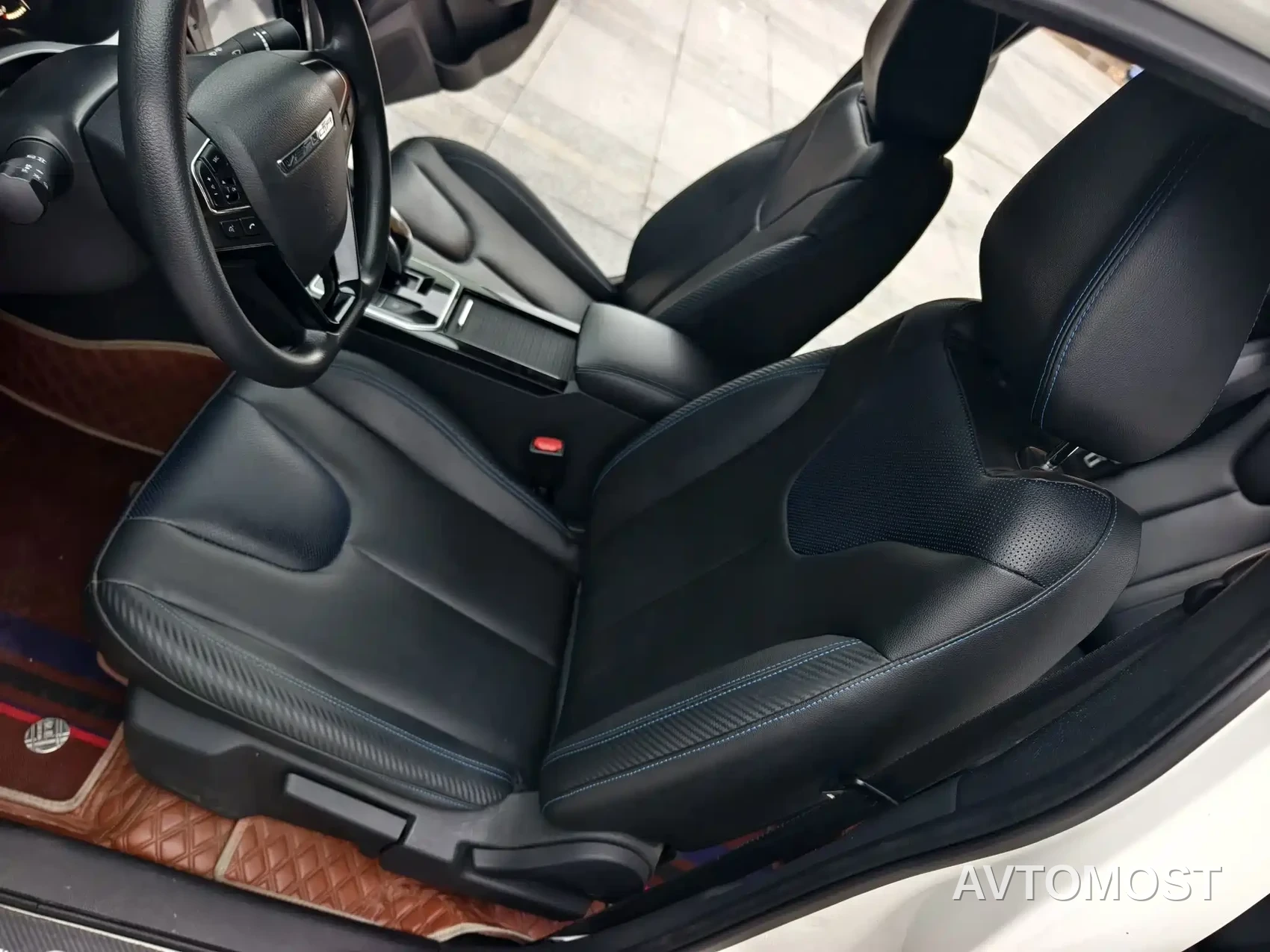 Venucia D60EV 2022 Standard Range Comfort Edition — фото 20