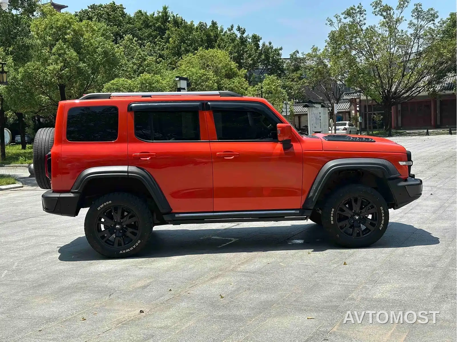 Tank 300 2021 Urban Edition 2.0T Stylish — фото 9