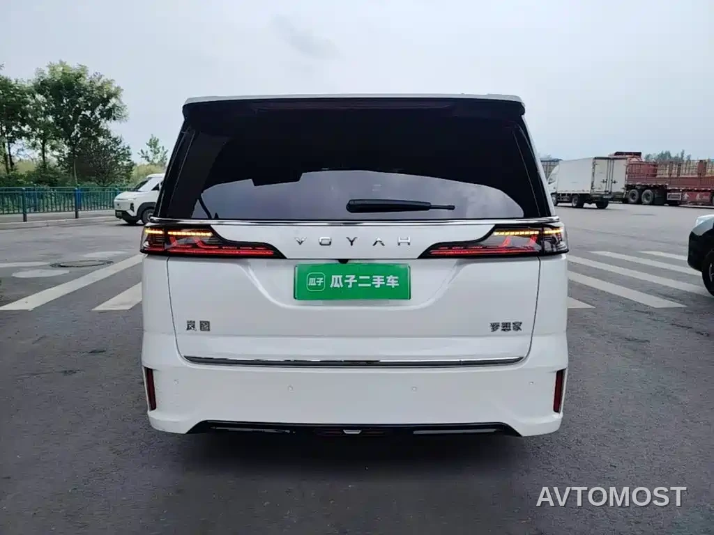 Voyah Dreamer 2022 Low-carbon Dream+Smart Package — фото 4