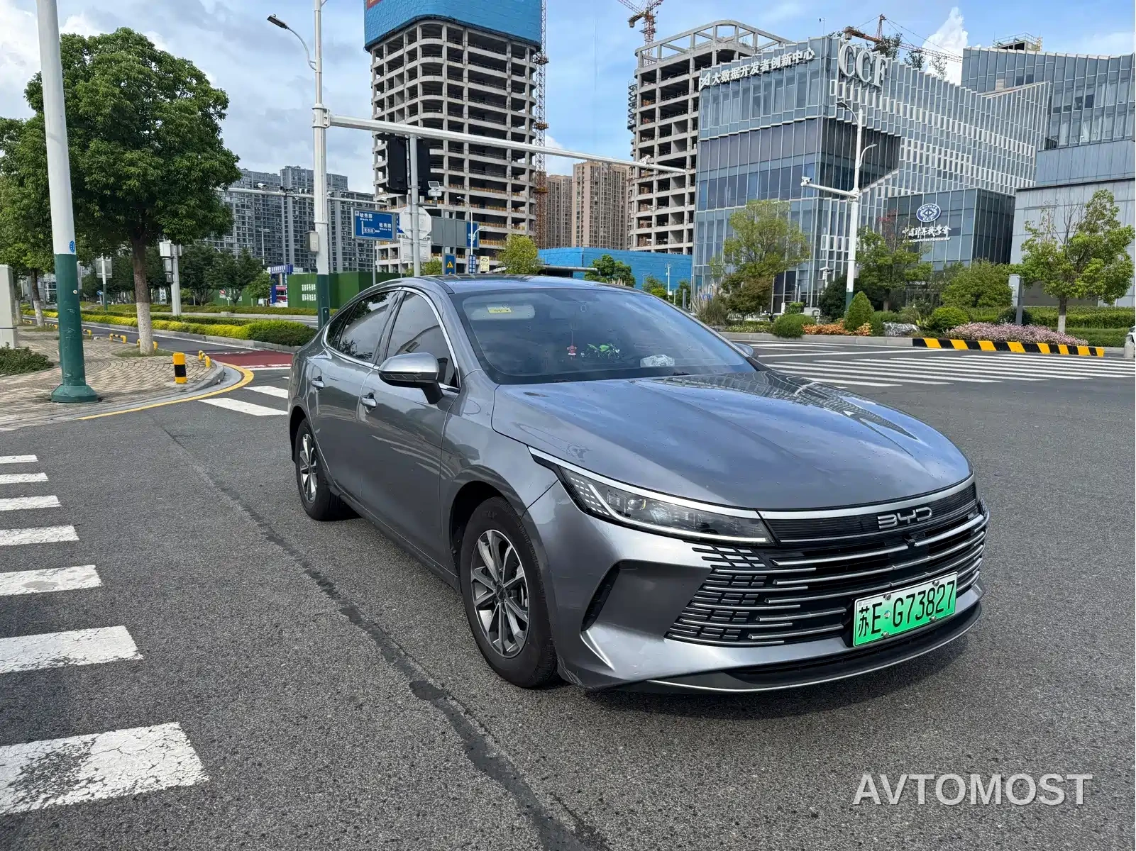 BYD Destroyer 05 2023 Champion Edition DM-i 55KM Premium — фото 3