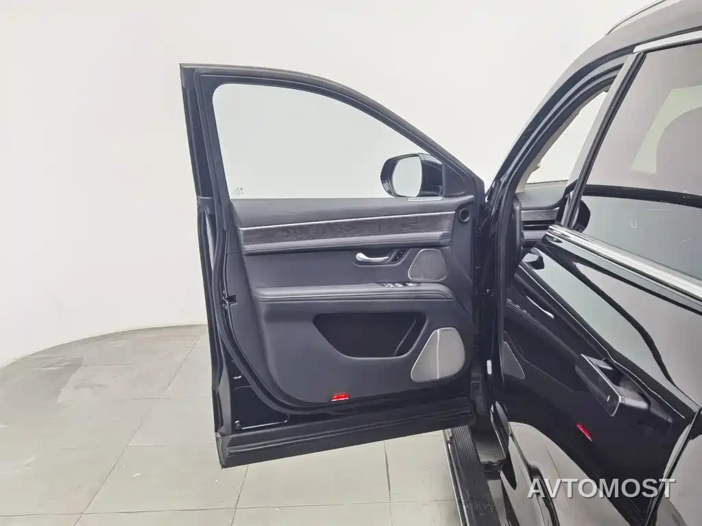 AITO M7 2022 1.5T AWD Luxury Edition — фото 8