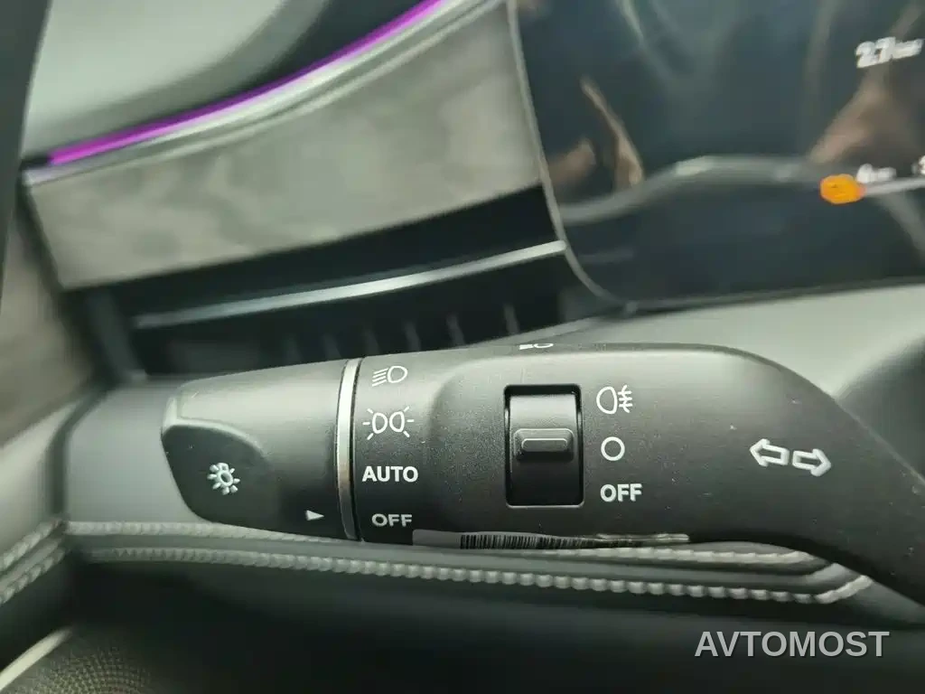 AITO M7 2022 1.5T AWD Luxury Edition — фото 20