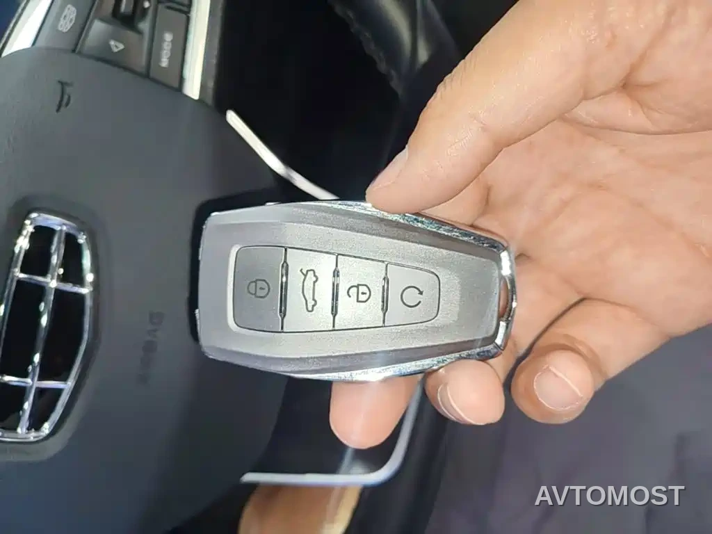 Geely Binyue 2021 1.4T DCT Diamond Edition — фото 7
