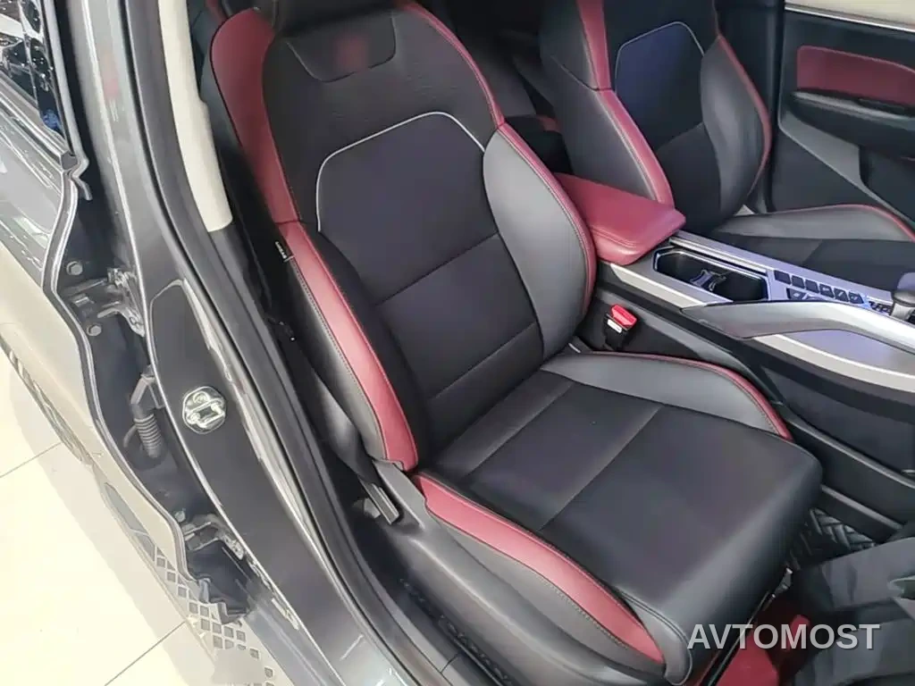 Geely Binyue 2021 1.4T DCT Diamond Edition — фото 21