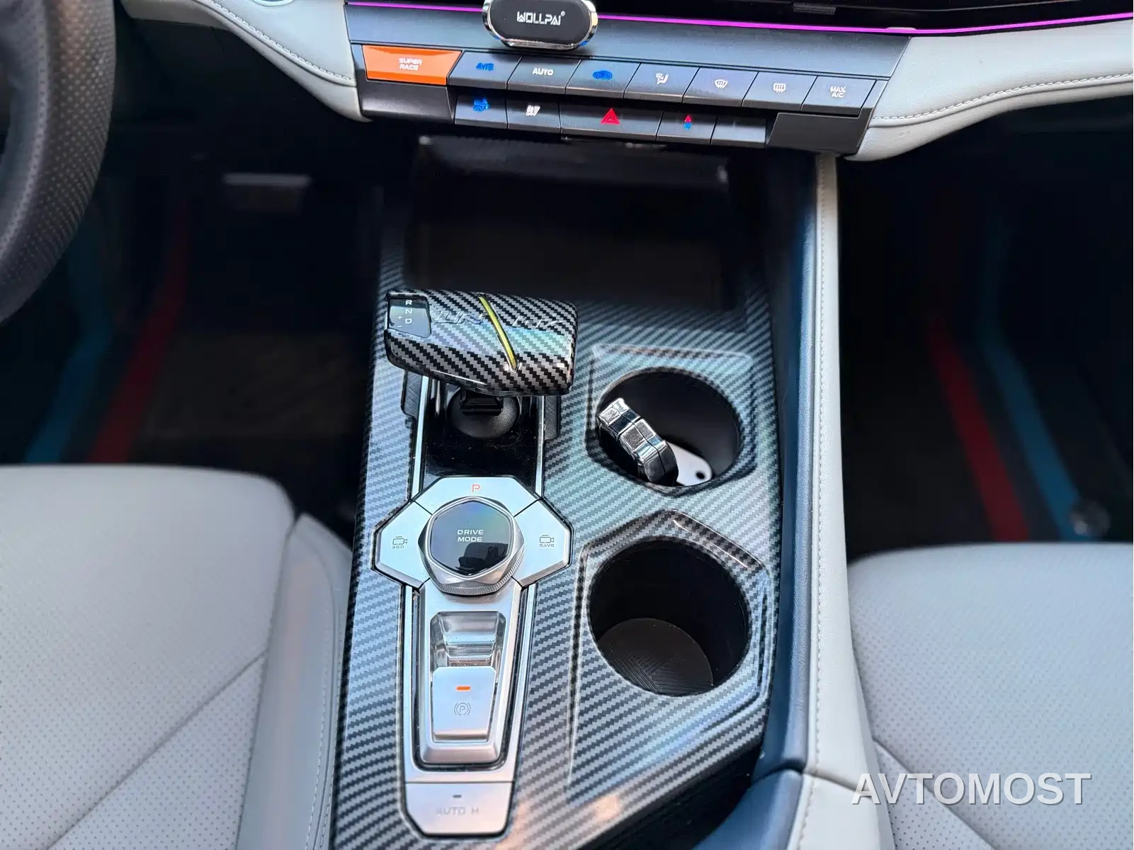 Changan UNI-V iDD 2023 ZhiDian iDD 1.5T 113km Smart Fun Edition — фото 15